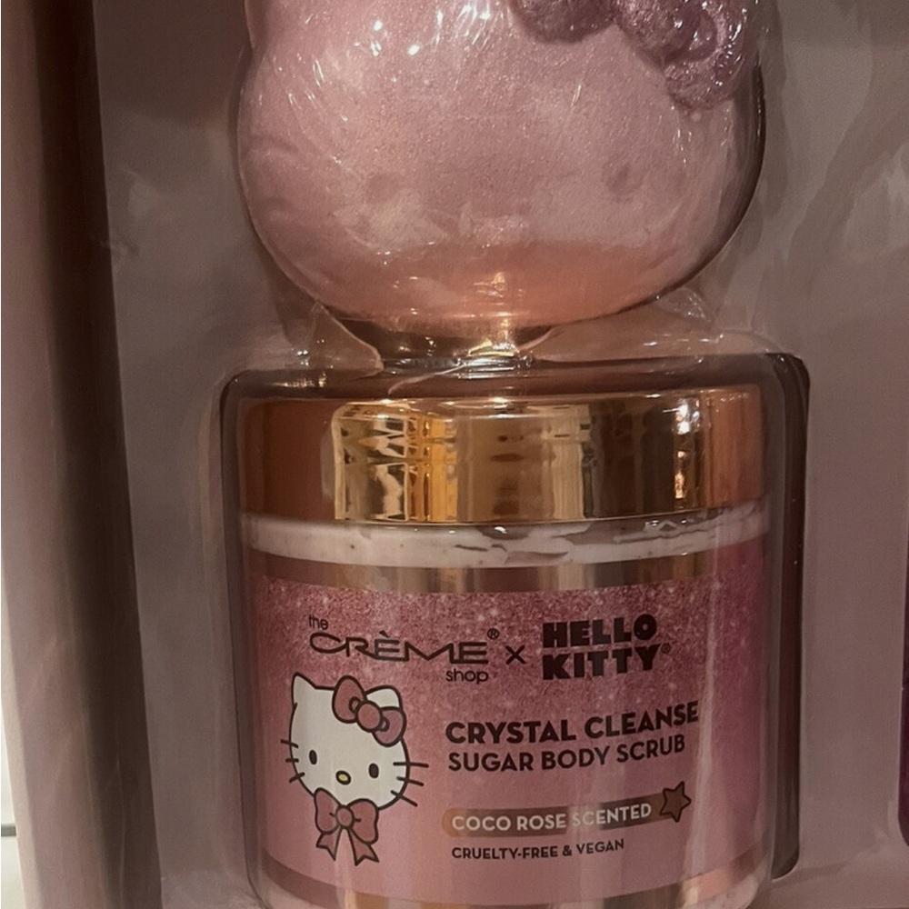 New Hello kitty limited edition lovely luxury bath spa kit - Picture 9 of 13